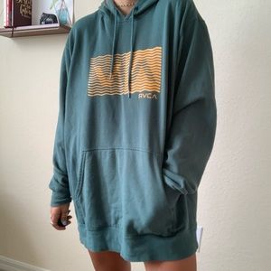 RVCA green sweatshirt